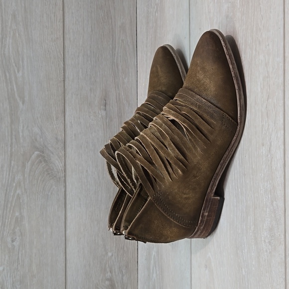Free People Women Lost valley Ankle Sliced Leather Boots boho shoes sz 38/7.5-8 - Picture 2 of 14